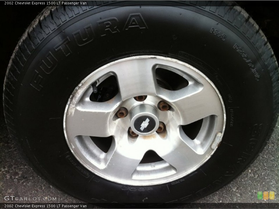 2002 Chevrolet Express 1500 LT Passenger Van Wheel and Tire Photo #84202871