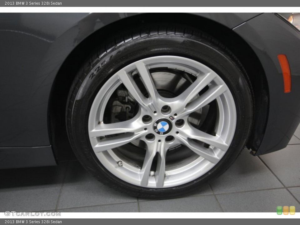 2013 BMW 3 Series 328i Sedan Wheel and Tire Photo #84218396
