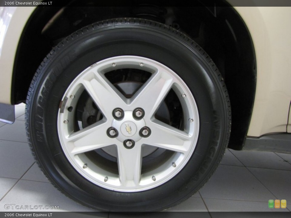 2006 Chevrolet Equinox LT Wheel and Tire Photo #84243008