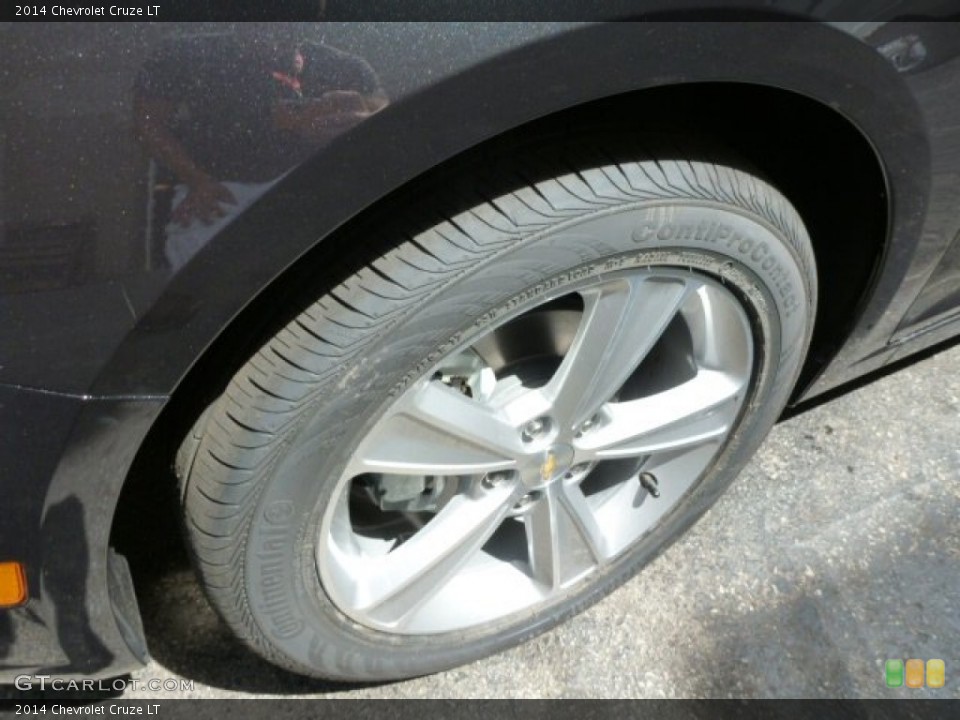 2014 Chevrolet Cruze LT Wheel and Tire Photo #84298074