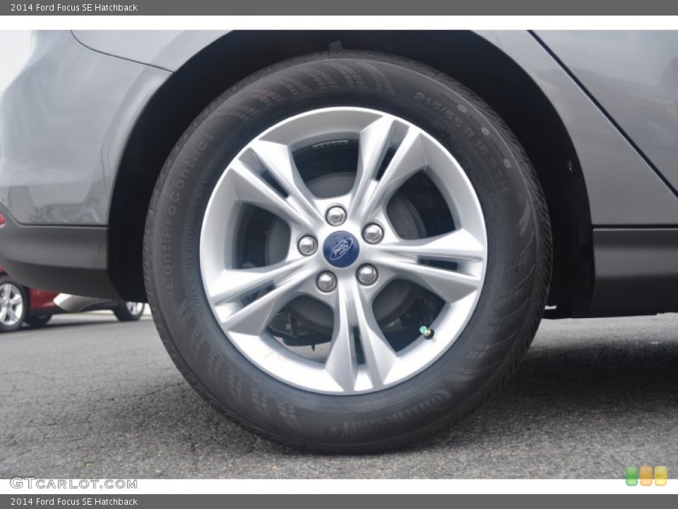 2014 Ford Focus SE Hatchback Wheel and Tire Photo #84340305