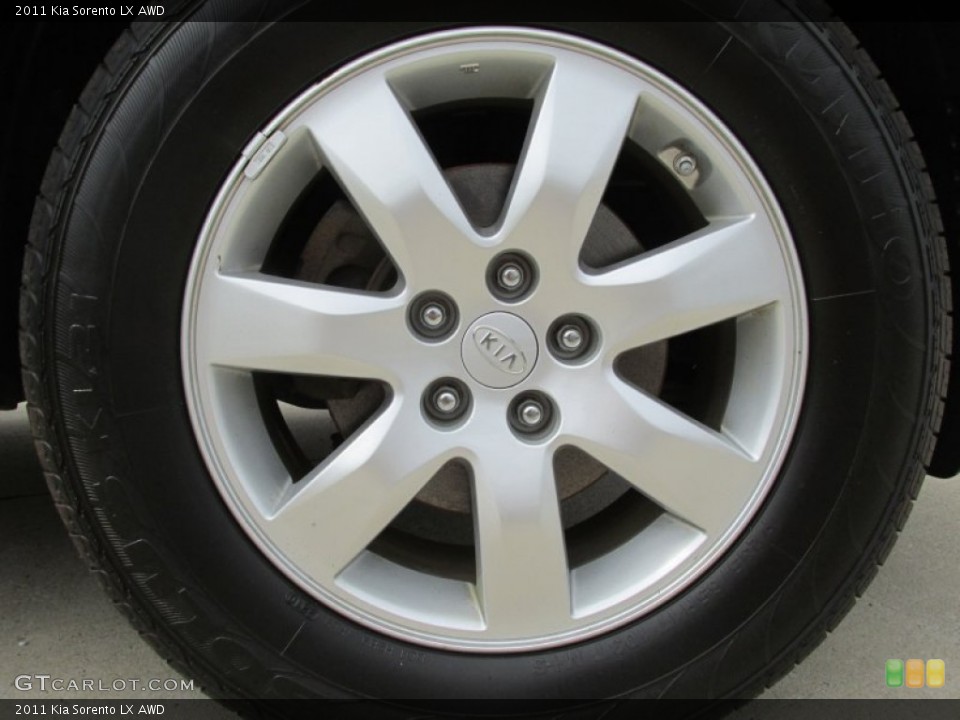 2011 Kia Sorento LX AWD Wheel and Tire Photo #84342858