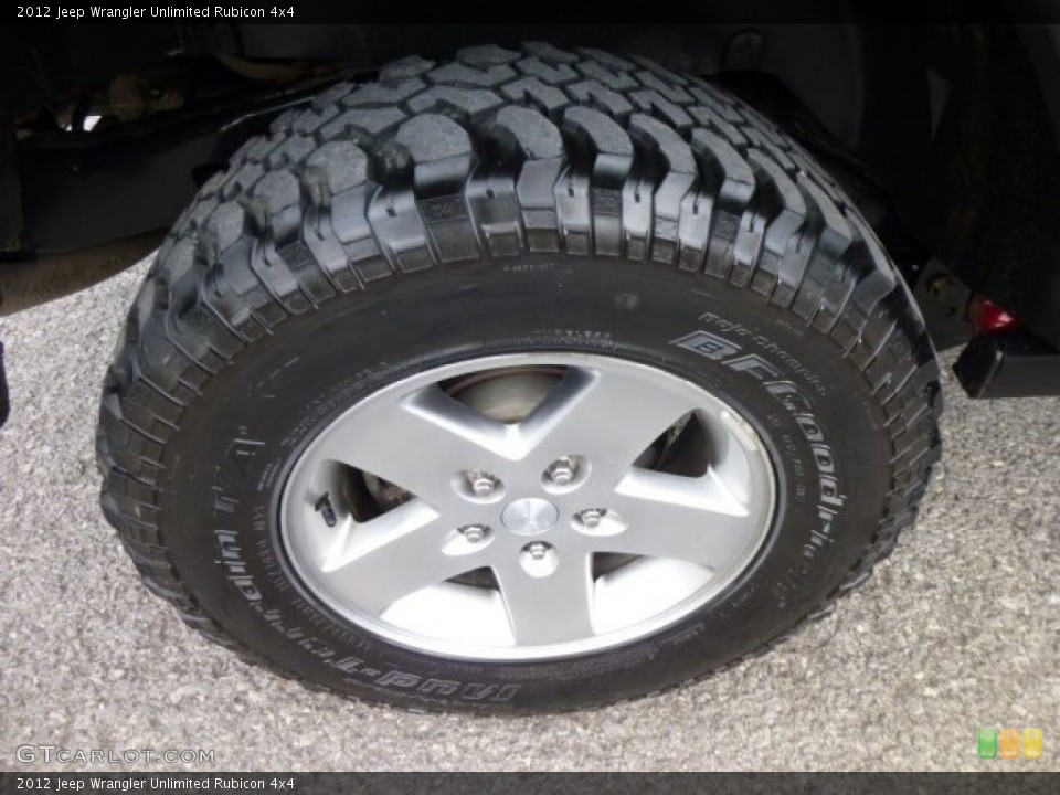 2012 Jeep Wrangler Unlimited Rubicon 4x4 Wheel and Tire Photo #84394137