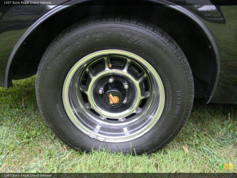 1987 Buick Regal Grand National Wheel and Tire Photo #84402024