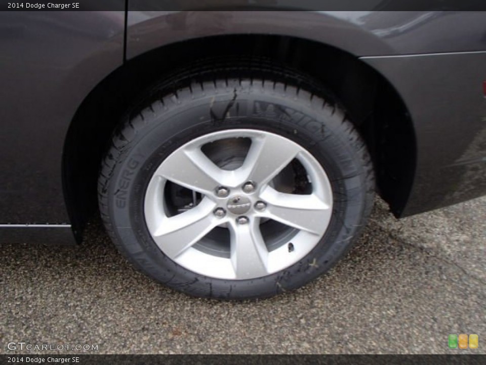 2014 Dodge Charger SE Wheel and Tire Photo #84405659