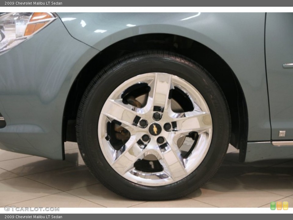 2009 Chevrolet Malibu LT Sedan Wheel and Tire Photo #84423251
