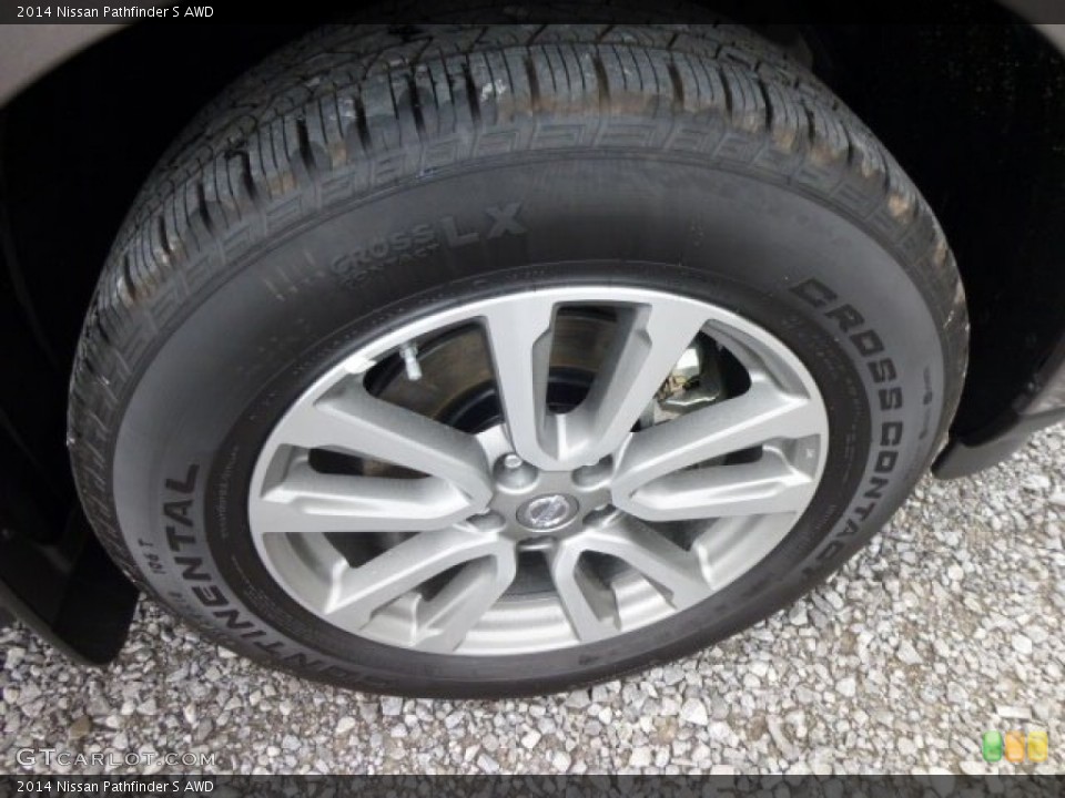 2014 Nissan Pathfinder S AWD Wheel and Tire Photo #84442943