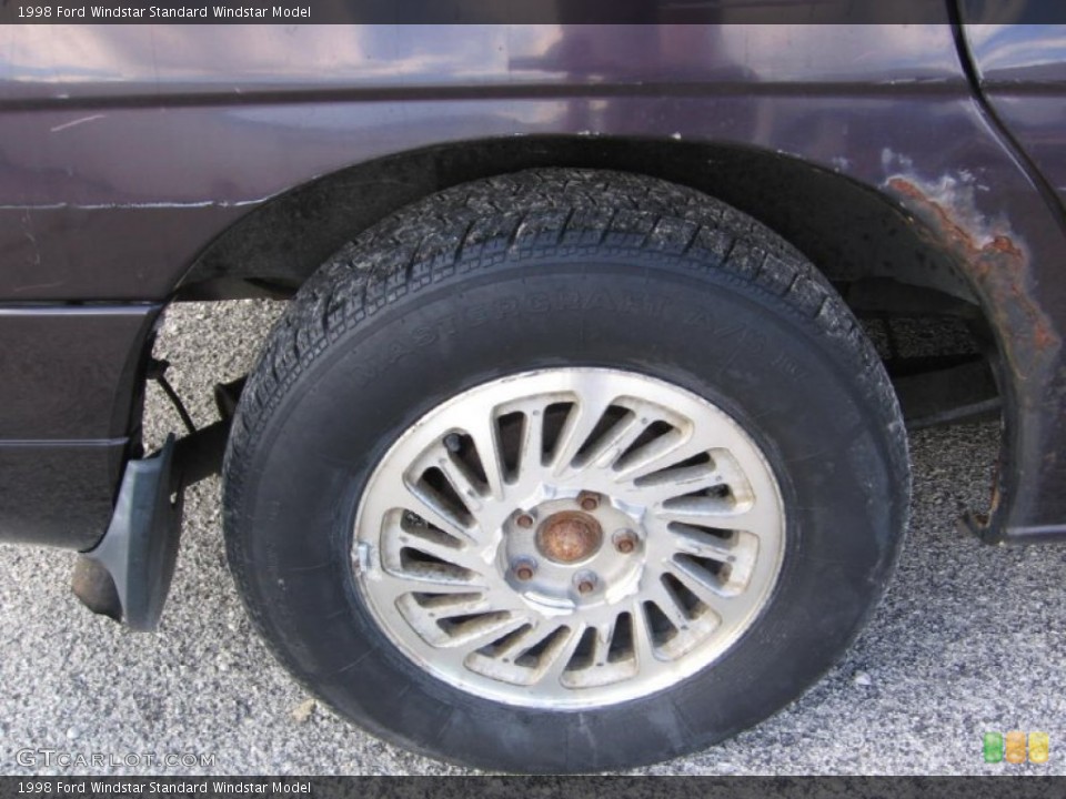 1998 Ford Windstar Wheels and Tires