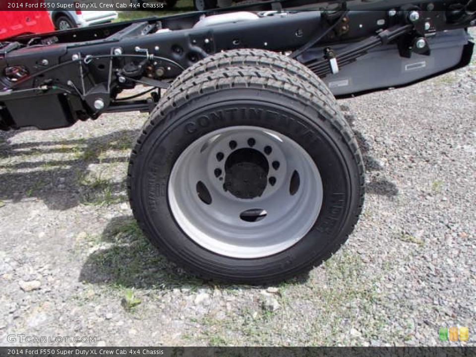 2014 Ford F550 Super Duty Wheels and Tires
