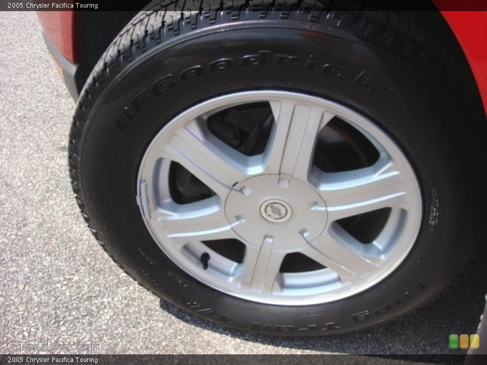 2005 Chrysler Pacifica Touring Wheel and Tire Photo #84606313