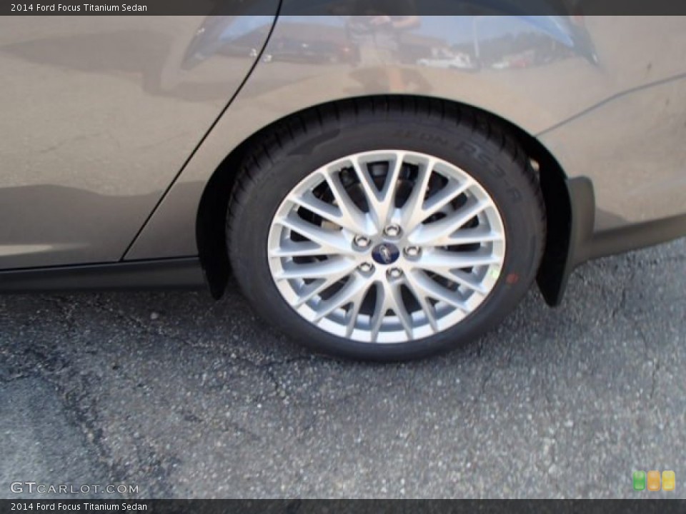 2014 Ford Focus Titanium Sedan Wheel and Tire Photo #84687998