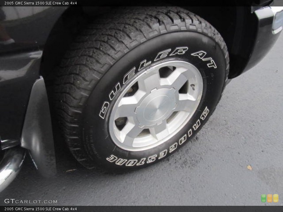 2005 GMC Sierra 1500 SLE Crew Cab 4x4 Wheel and Tire Photo #84752273