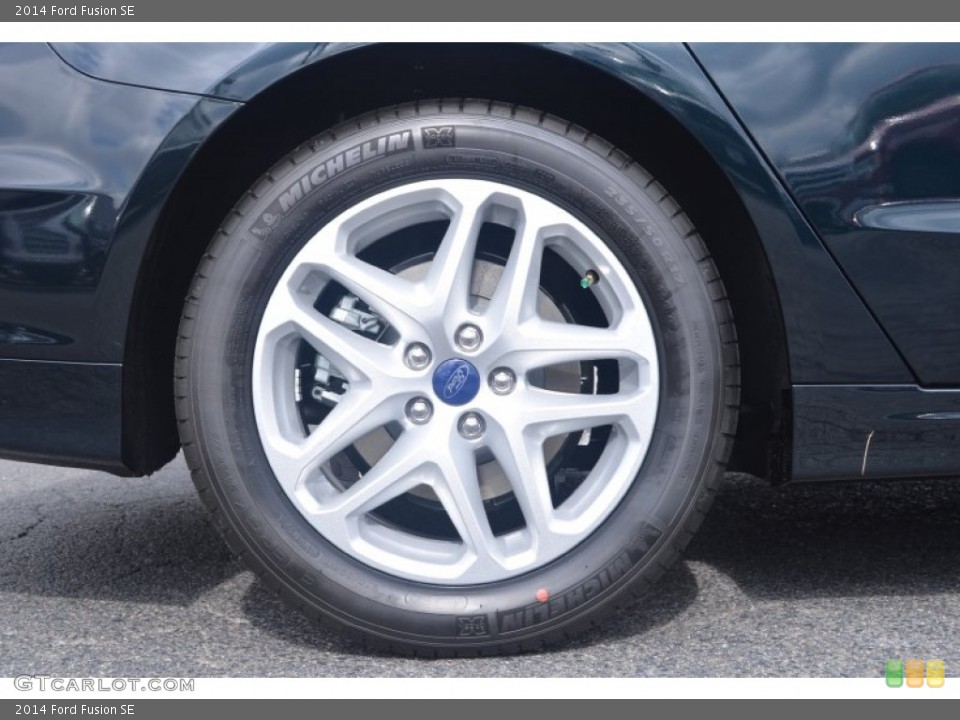 2014 Ford Fusion SE Wheel and Tire Photo #84857334