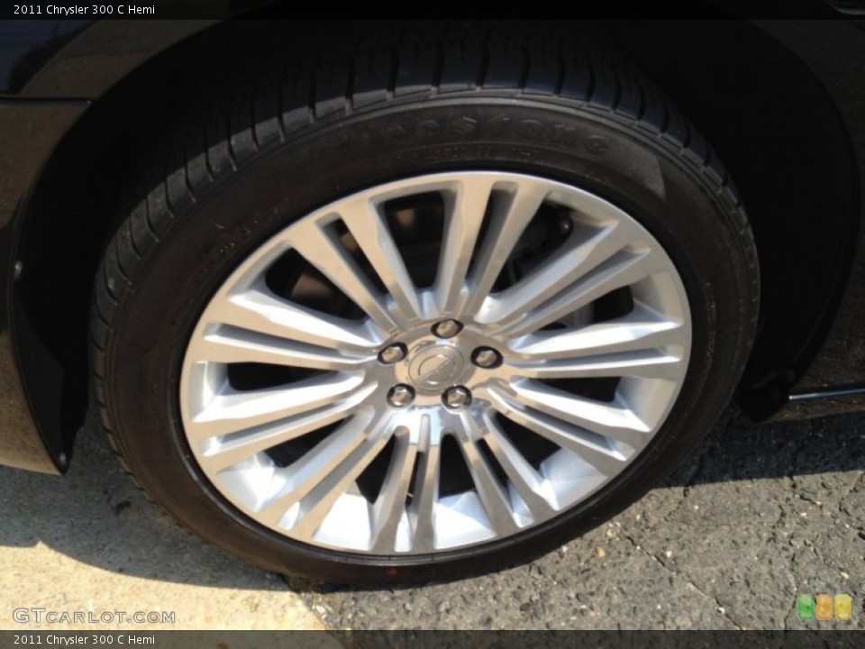2011 Chrysler 300 C Hemi Wheel and Tire Photo #84858725