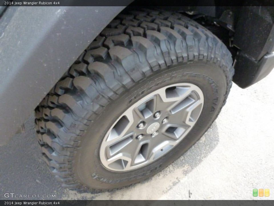 2014 Jeep Wrangler Rubicon 4x4 Wheel and Tire Photo #84862633