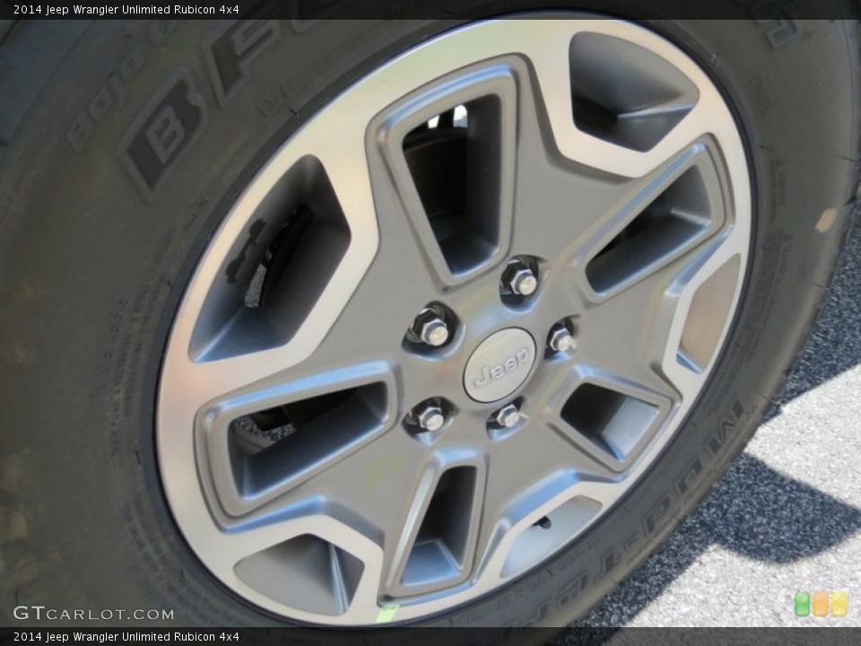 2014 Jeep Wrangler Unlimited Rubicon 4x4 Wheel and Tire Photo #84909554