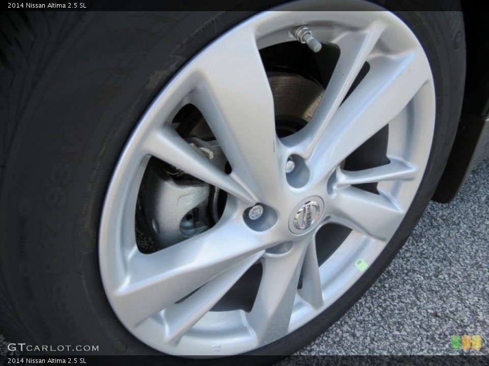 2014 Nissan Altima 2.5 SL Wheel and Tire Photo #84960789