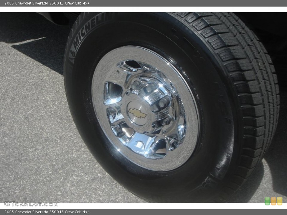 2005 Chevrolet Silverado 3500 Wheels and Tires