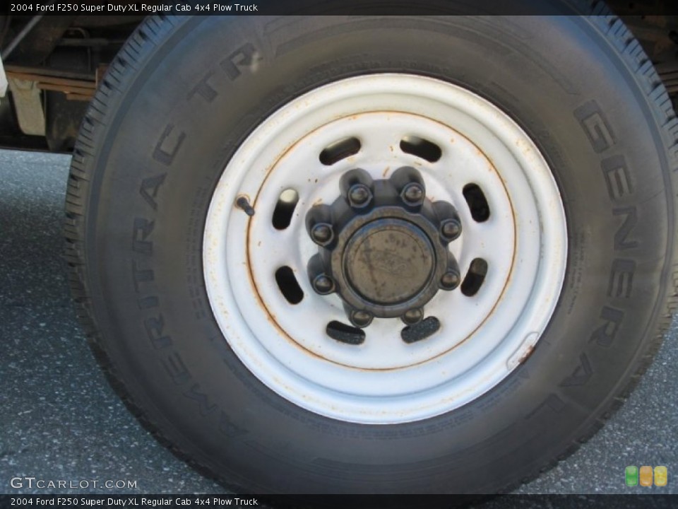 2004 Ford F250 Super Duty XL Regular Cab 4x4 Plow Truck Wheel and Tire Photo #84990533