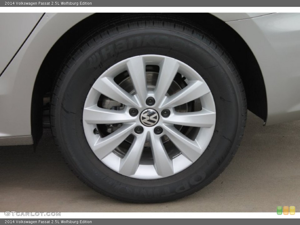 2014 Volkswagen Passat 2.5L Wolfsburg Edition Wheel and Tire Photo #84995603