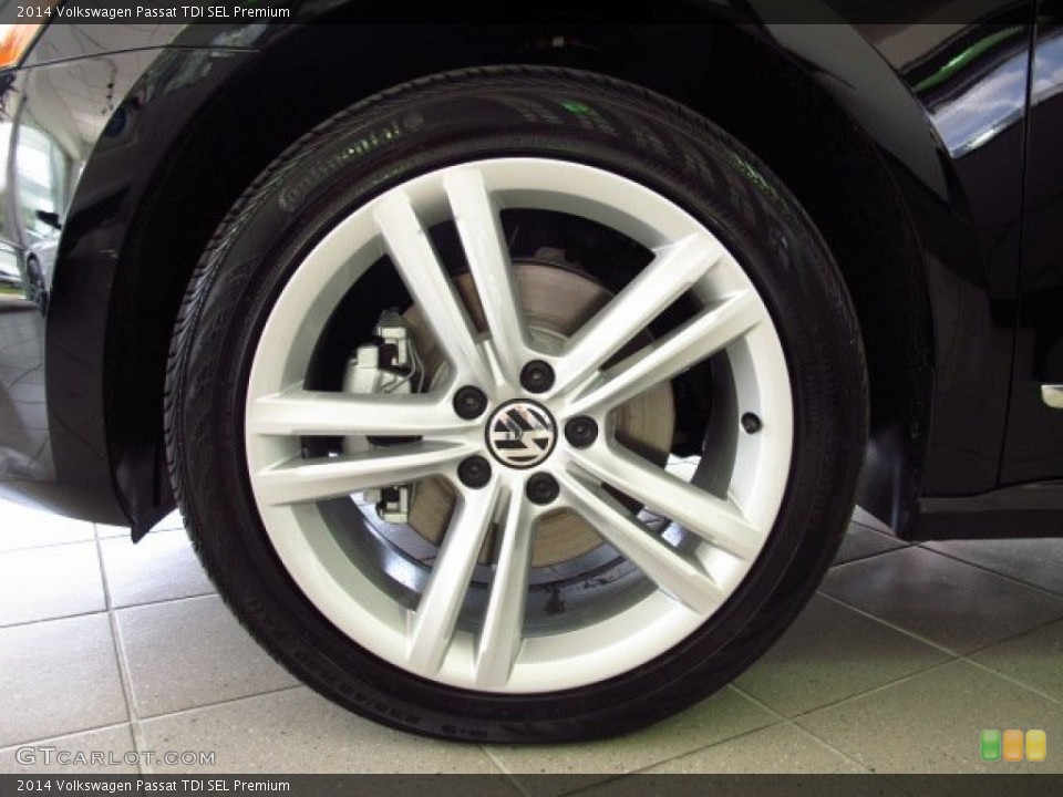 2014 Volkswagen Passat TDI SEL Premium Wheel and Tire Photo #85035237