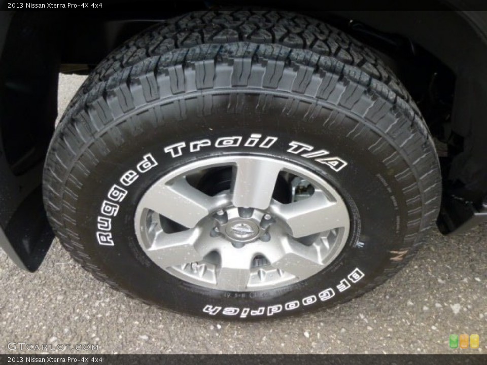 2013 Nissan Xterra Wheels and Tires
