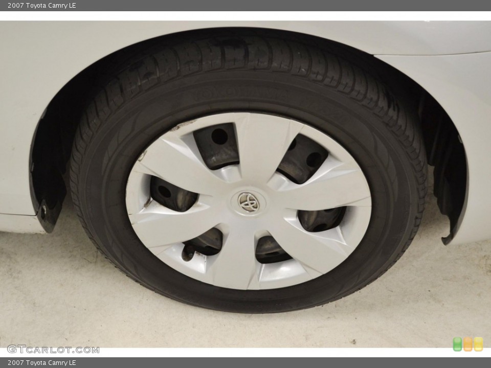 2007 Toyota Camry LE Wheel and Tire Photo #85076099