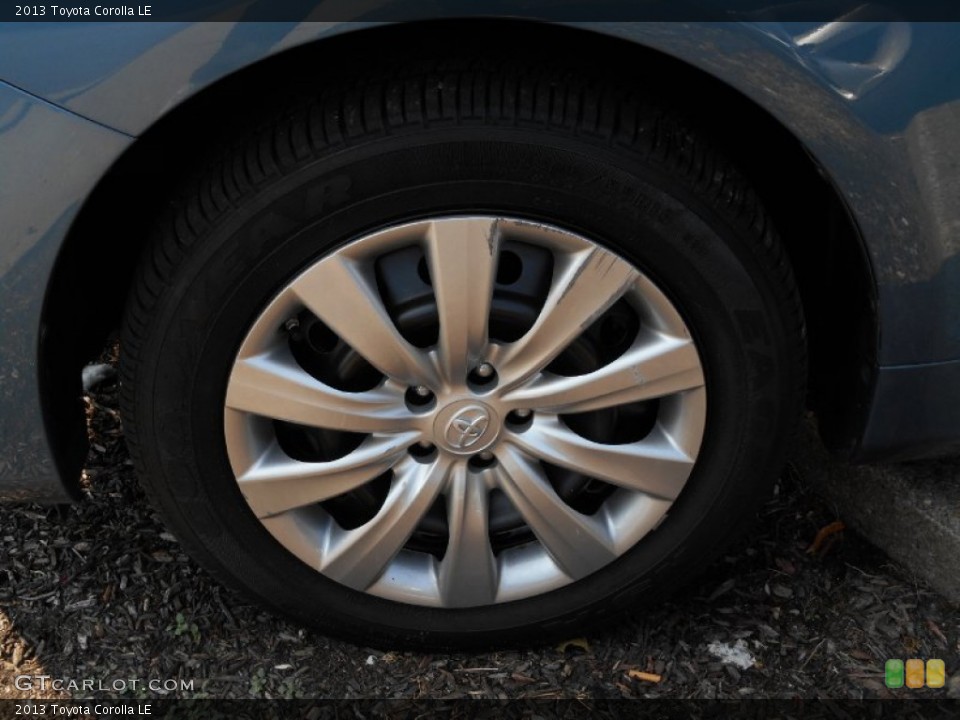 2013 Toyota Corolla LE Wheel and Tire Photo #85089316