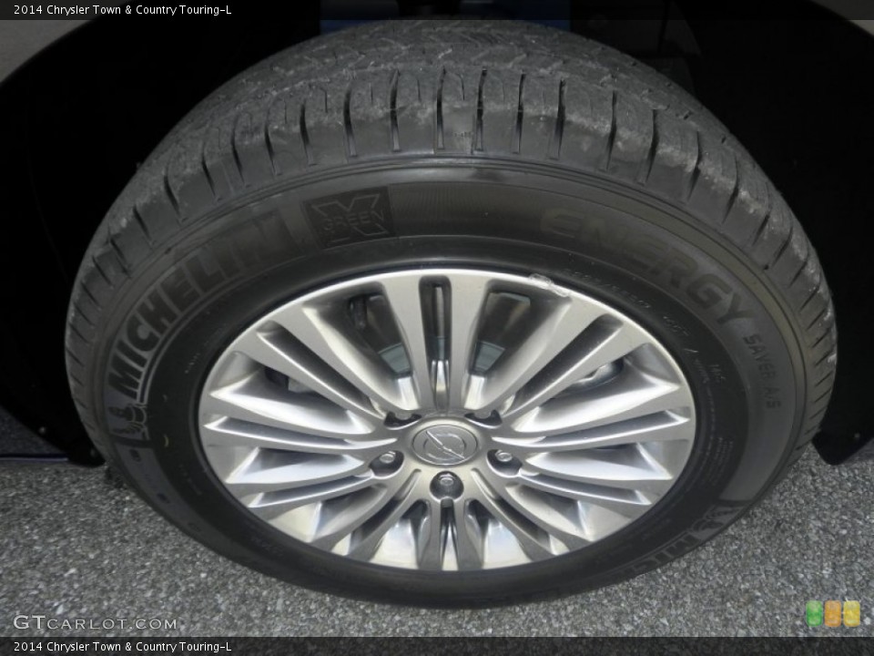 2014 Chrysler Town & Country Touring-L Wheel and Tire Photo #85132763