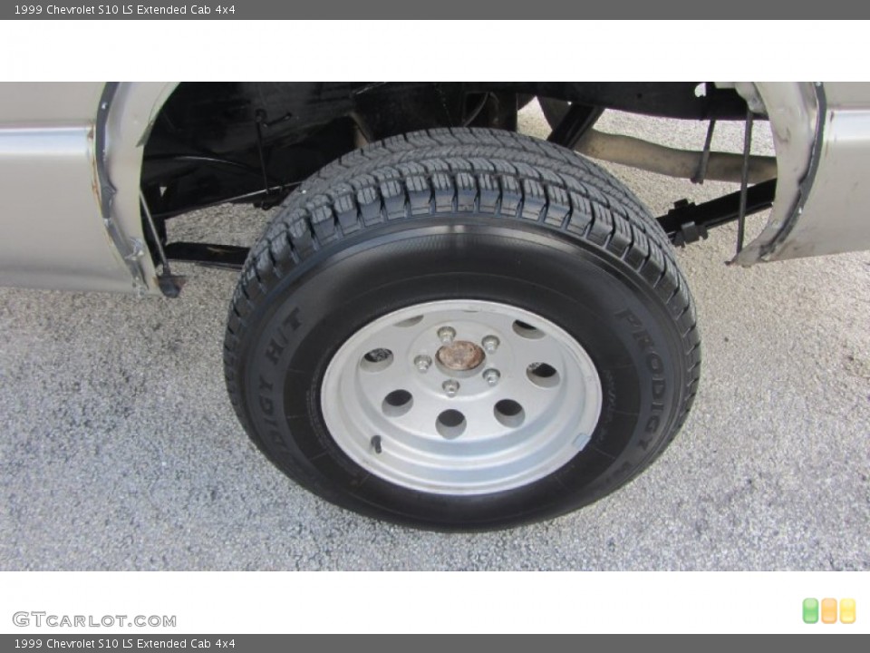 1999 Chevrolet S10 Custom Wheel and Tire Photo #85158404