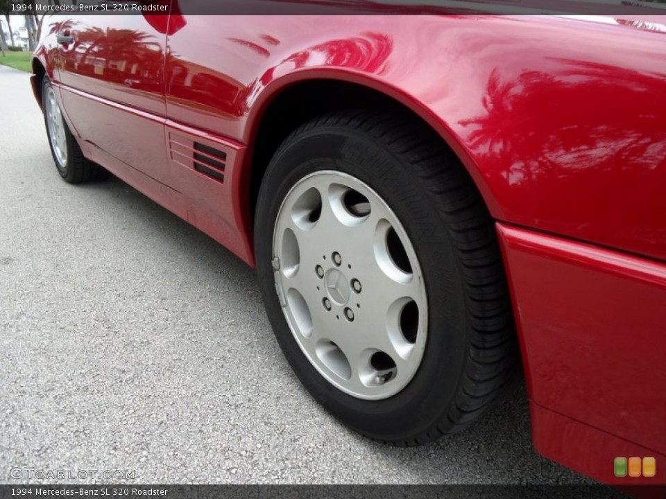 1994 Mercedes-Benz SL 320 Roadster Wheel and Tire Photo #85163981