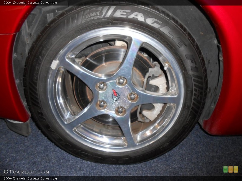 2004 Chevrolet Corvette Convertible Wheel and Tire Photo #85176101