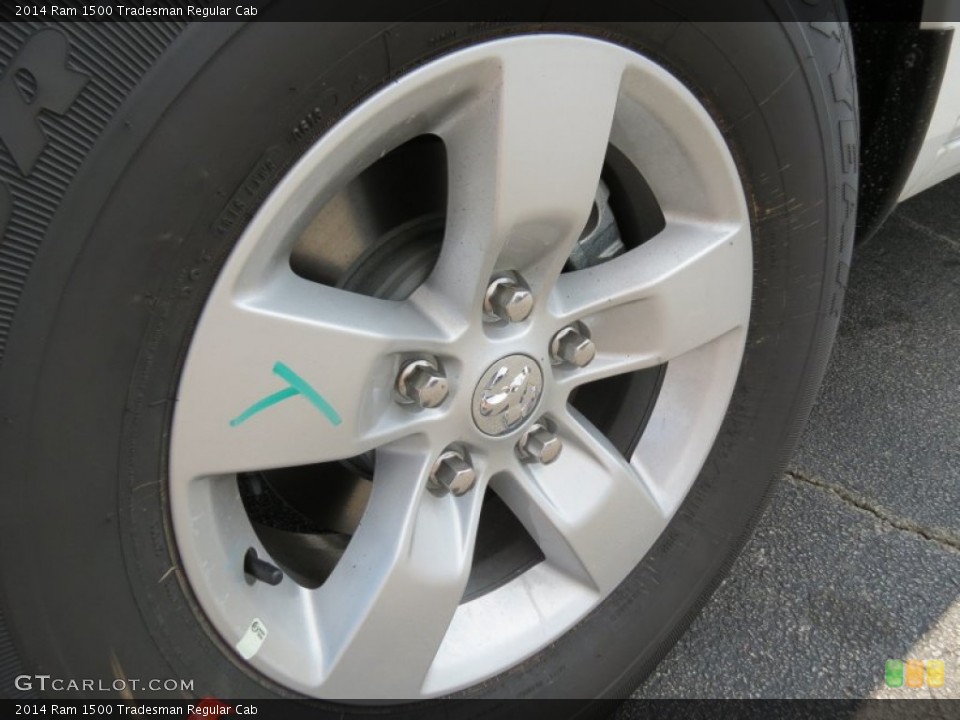 2014 Ram 1500 Tradesman Regular Cab Wheel and Tire Photo #85313375