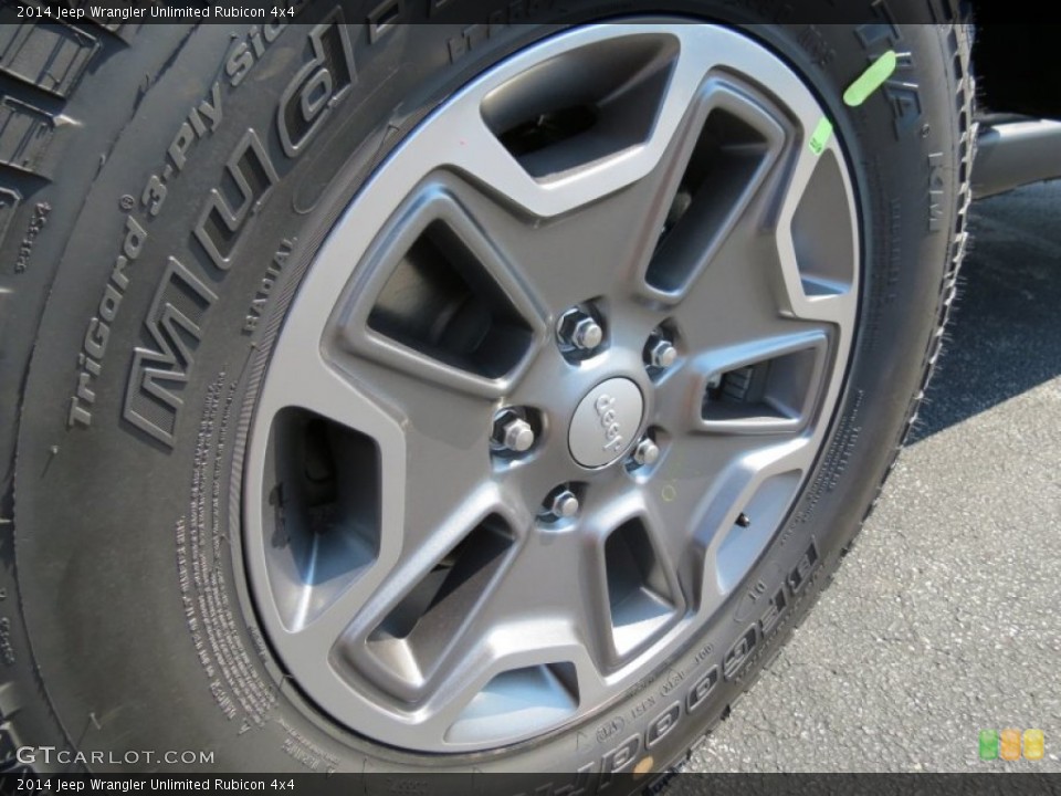 2014 Jeep Wrangler Unlimited Rubicon 4x4 Wheel and Tire Photo #85493351