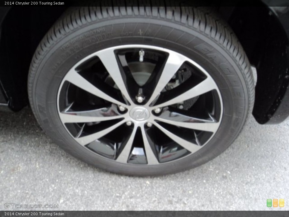 2014 Chrysler 200 Touring Sedan Wheel and Tire Photo #85526328