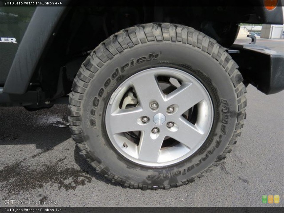 2010 Jeep Wrangler Rubicon 4x4 Wheel and Tire Photo #85634692