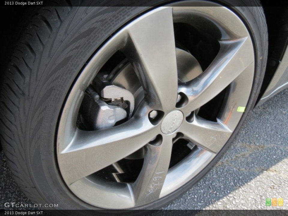 2013 Dodge Dart SXT Wheel and Tire Photo #85716408