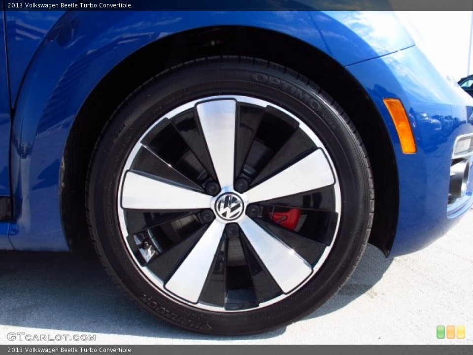 2013 Volkswagen Beetle Turbo Convertible Wheel and Tire Photo #85734124