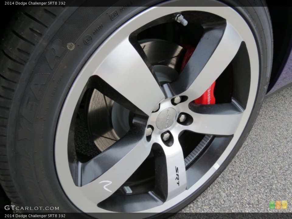 2014 Dodge Challenger SRT8 392 Wheel and Tire Photo #85815691