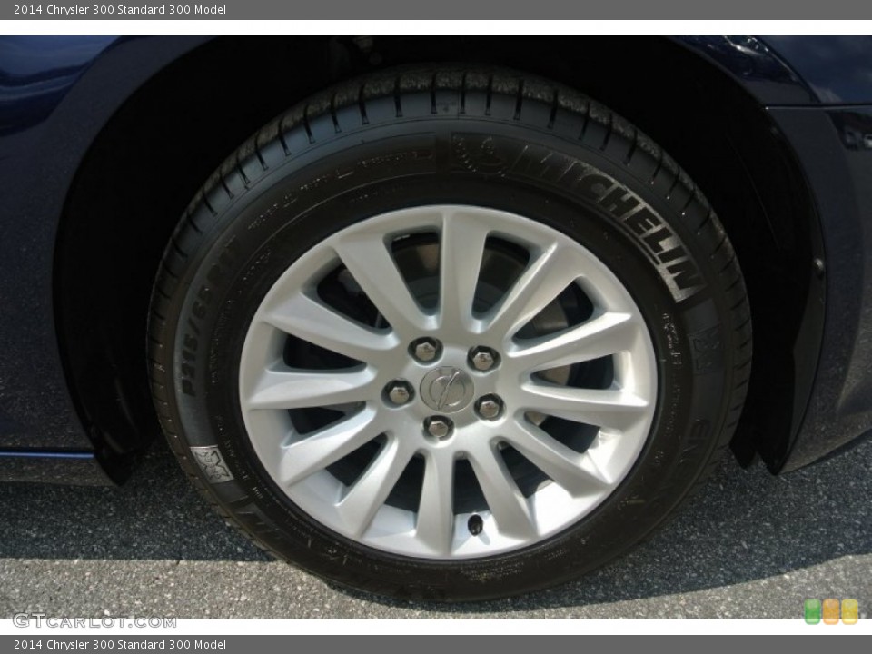 2014 Chrysler 300  Wheel and Tire Photo #85974105