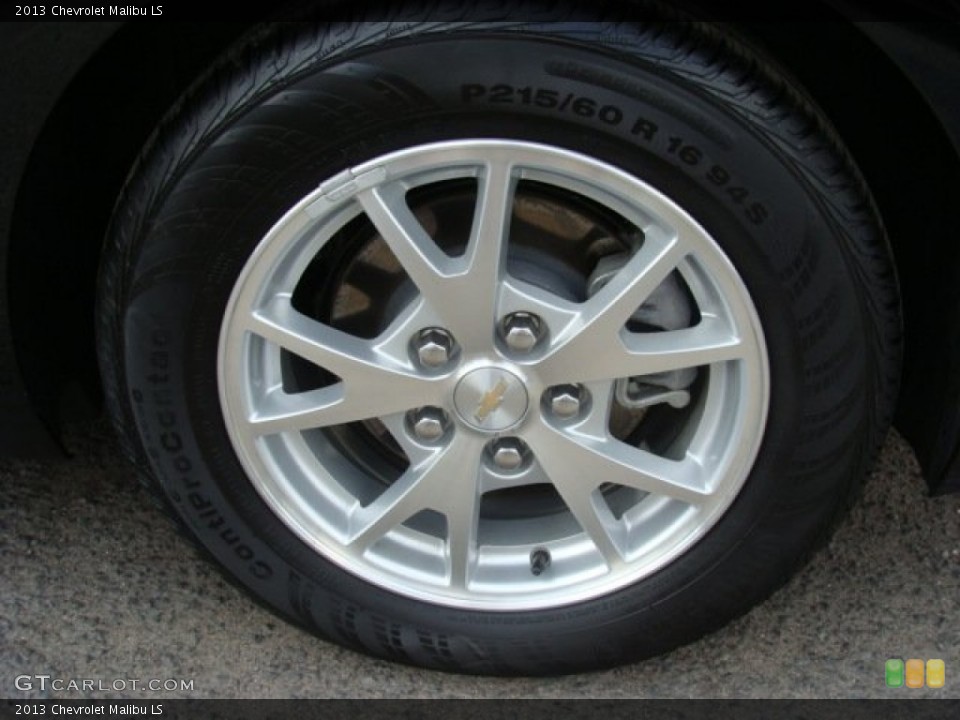 2013 Chevrolet Malibu LS Wheel and Tire Photo #86185549