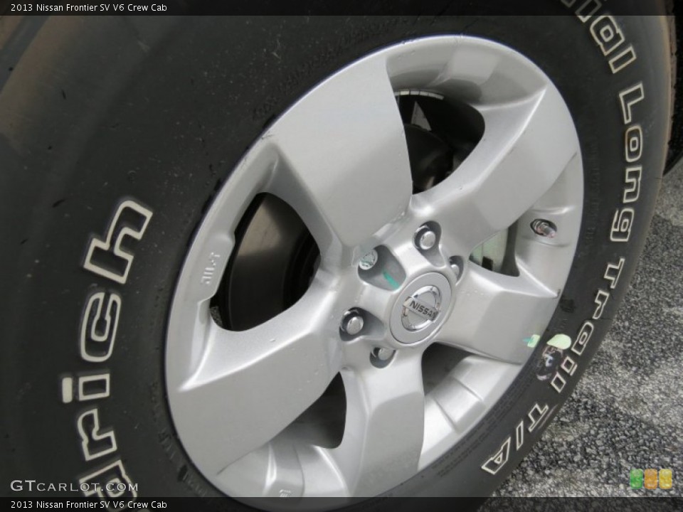2013 Nissan Frontier SV V6 Crew Cab Wheel and Tire Photo #86254472