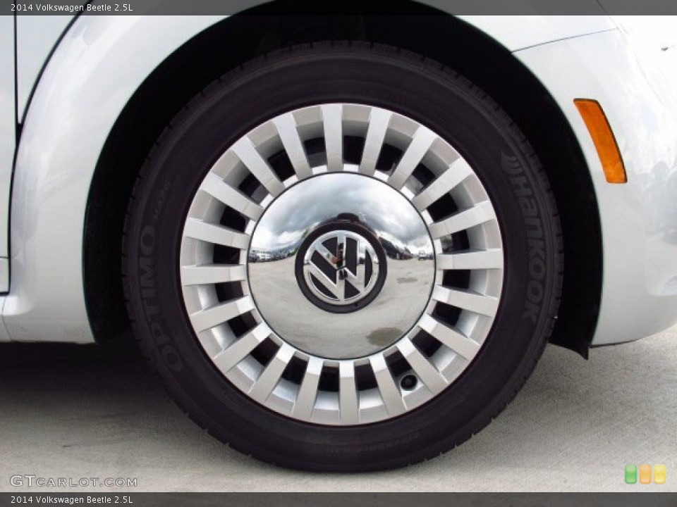 2014 Volkswagen Beetle 2.5L Wheel and Tire Photo #86374713