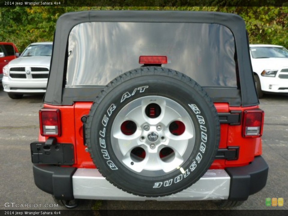 2014 Jeep Wrangler Sahara 4x4 Wheel and Tire Photo #86390897