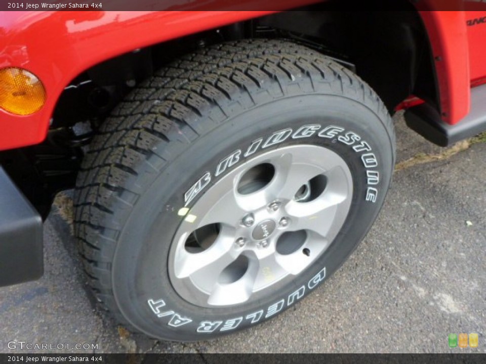 2014 Jeep Wrangler Sahara 4x4 Wheel and Tire Photo #86391042