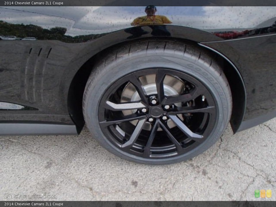 2014 Chevrolet Camaro ZL1 Coupe Wheel and Tire Photo #86427875