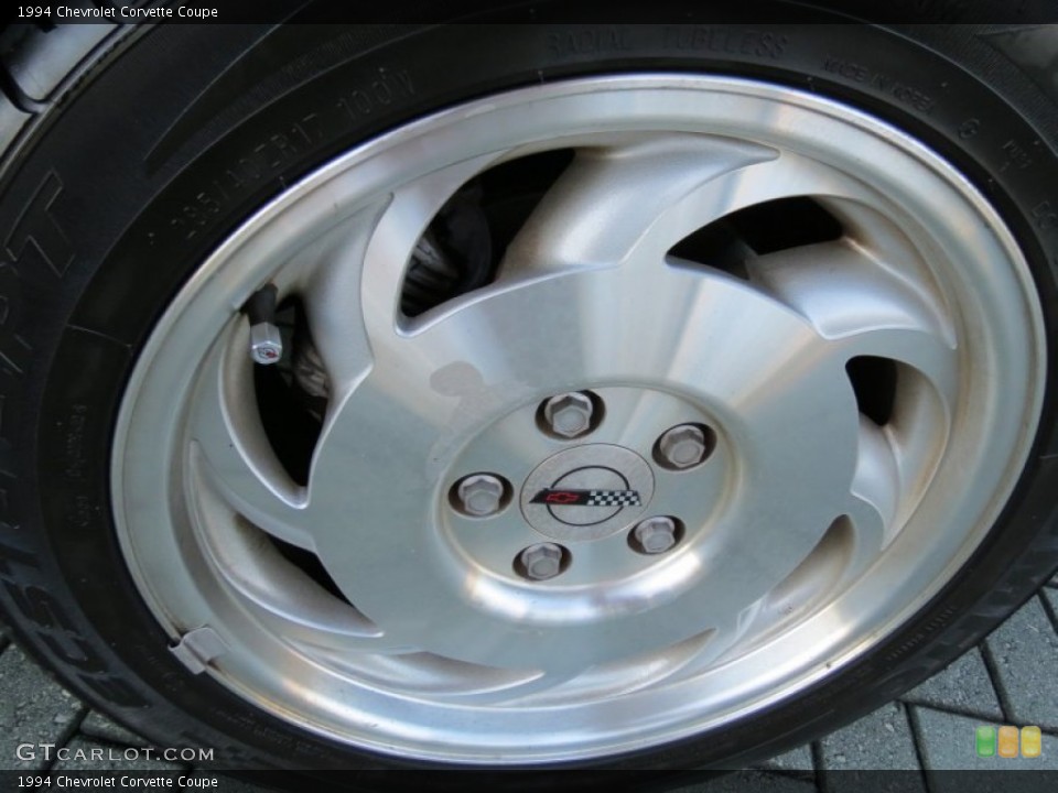 1994 Chevrolet Corvette Coupe Wheel and Tire Photo #86495769