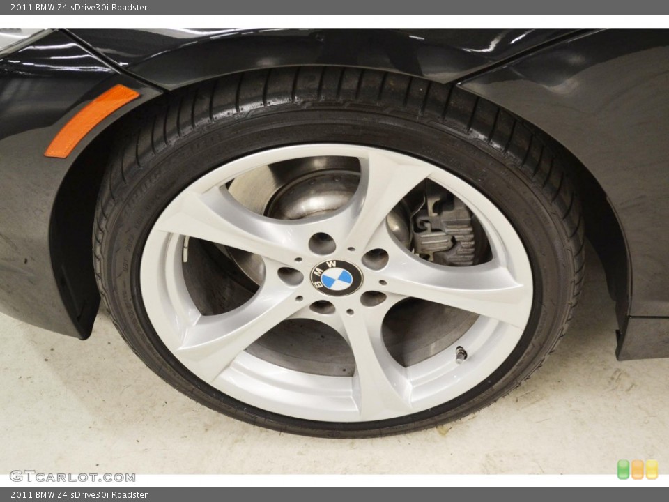 2011 BMW Z4 sDrive30i Roadster Wheel and Tire Photo #86685210