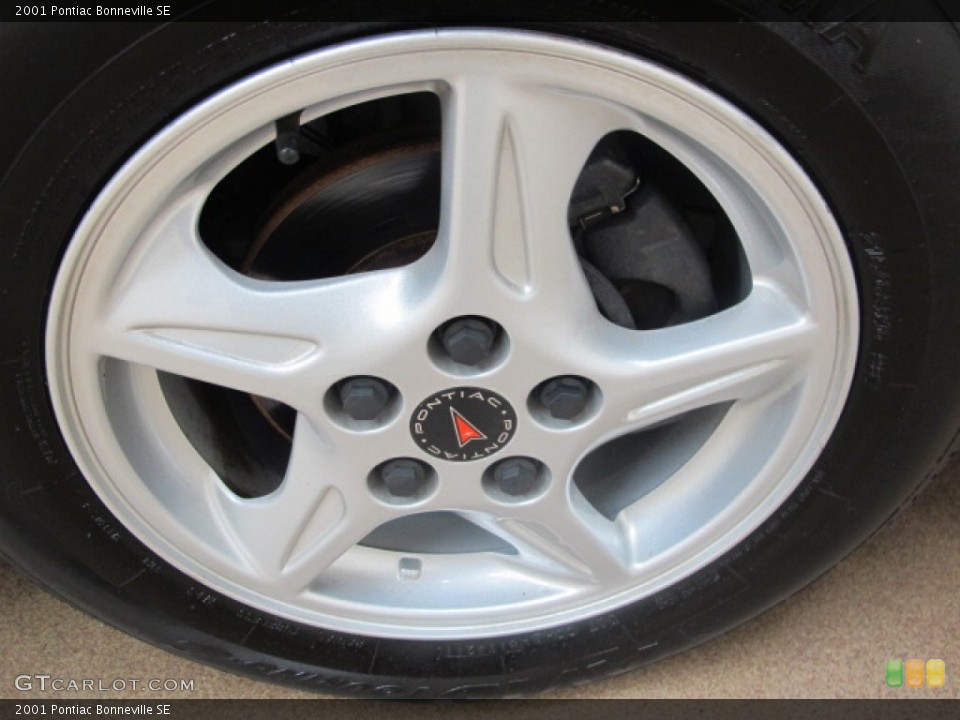 2001 Pontiac Bonneville Wheels and Tires