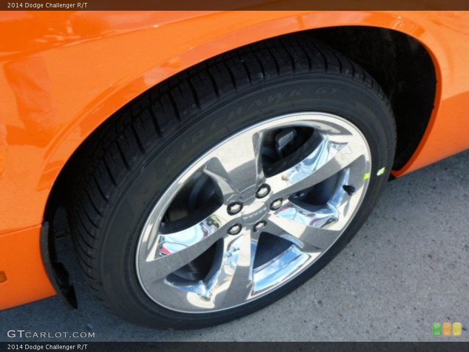 2014 Dodge Challenger R/T Wheel and Tire Photo #86723595